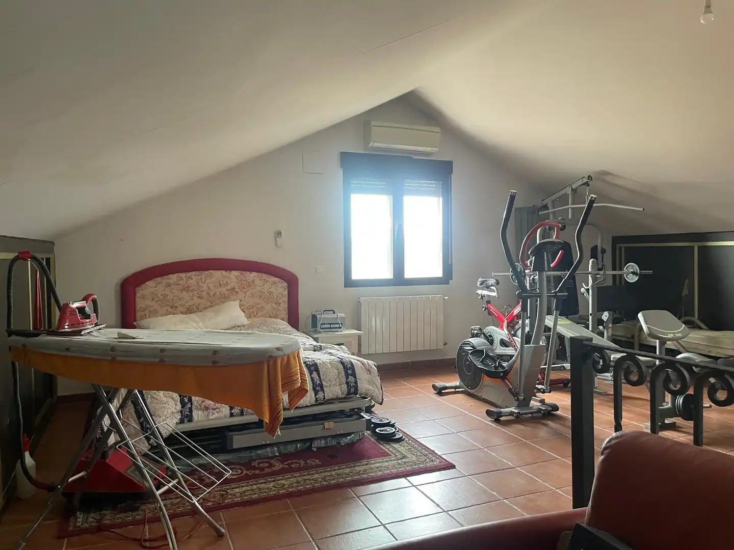 Casa adosada en venta en Hontanares de Eresma