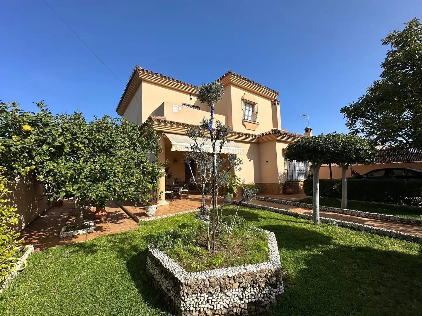 Jardín de Casa o chalet en venta en Chiclana de la Frontera con Aire acondicionado, Jardín privado y Terraza