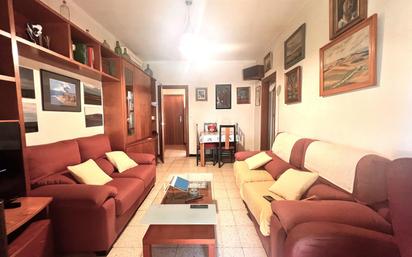 Living room of Flat for sale in Montcada i Reixac  with Balcony