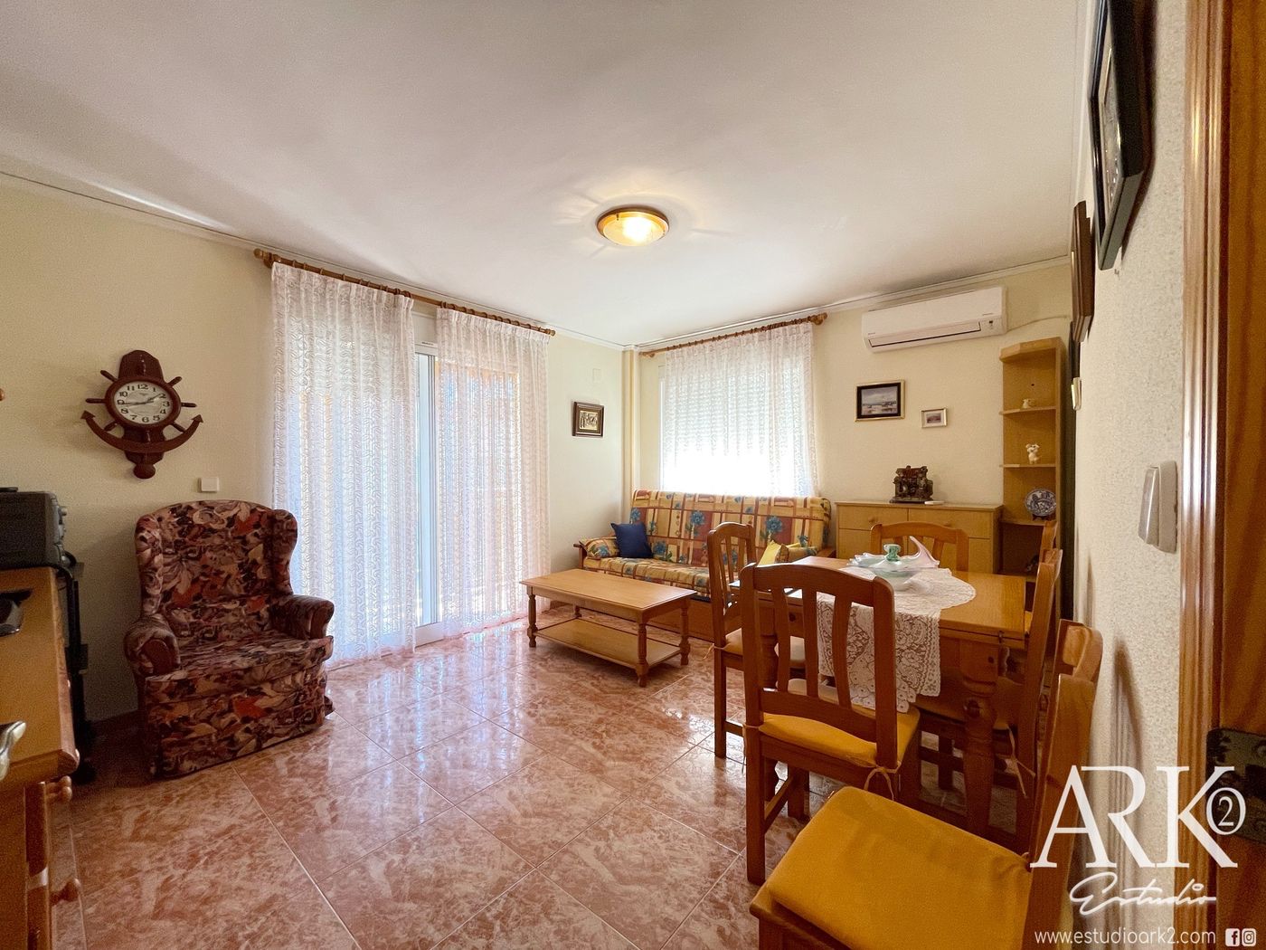 Living room of Apartment for sale in Miramar  with Air Conditioner, Furnished and Balcony
