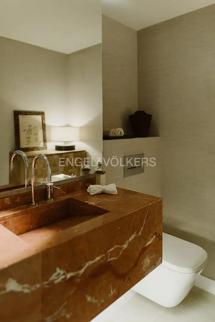 Bathroom of Flat for rent in La Moraleja  with Air Conditioner, Heating and Private garden