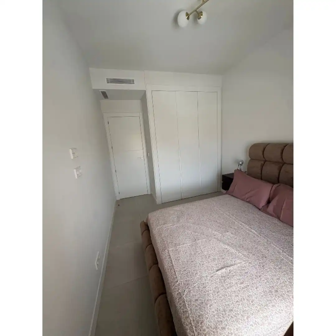 Habitación de Apartamento de alquiler en Mijas con Aire acondicionado y Piscina comunitaria