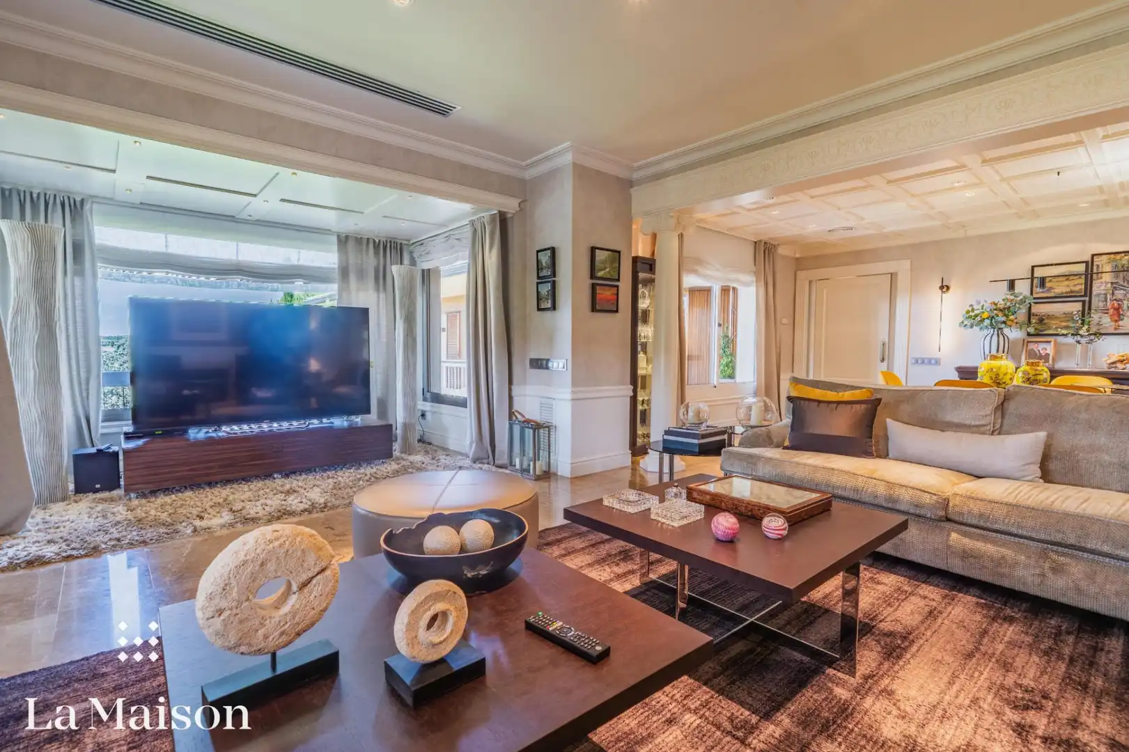 Sala d'estar de Casa o xalet en venda en La Roca del Vallès amb Calefacció, Jardí privat i Traster