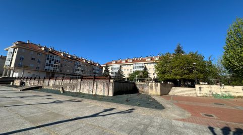 Foto 4 de Piso en venta en Praza Chavián, Bertamirans, Ames