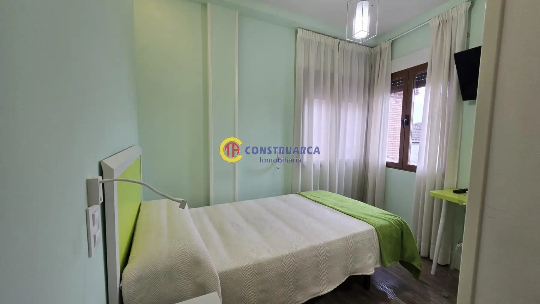 Bedroom of Buildings for sale in La Pueblanueva