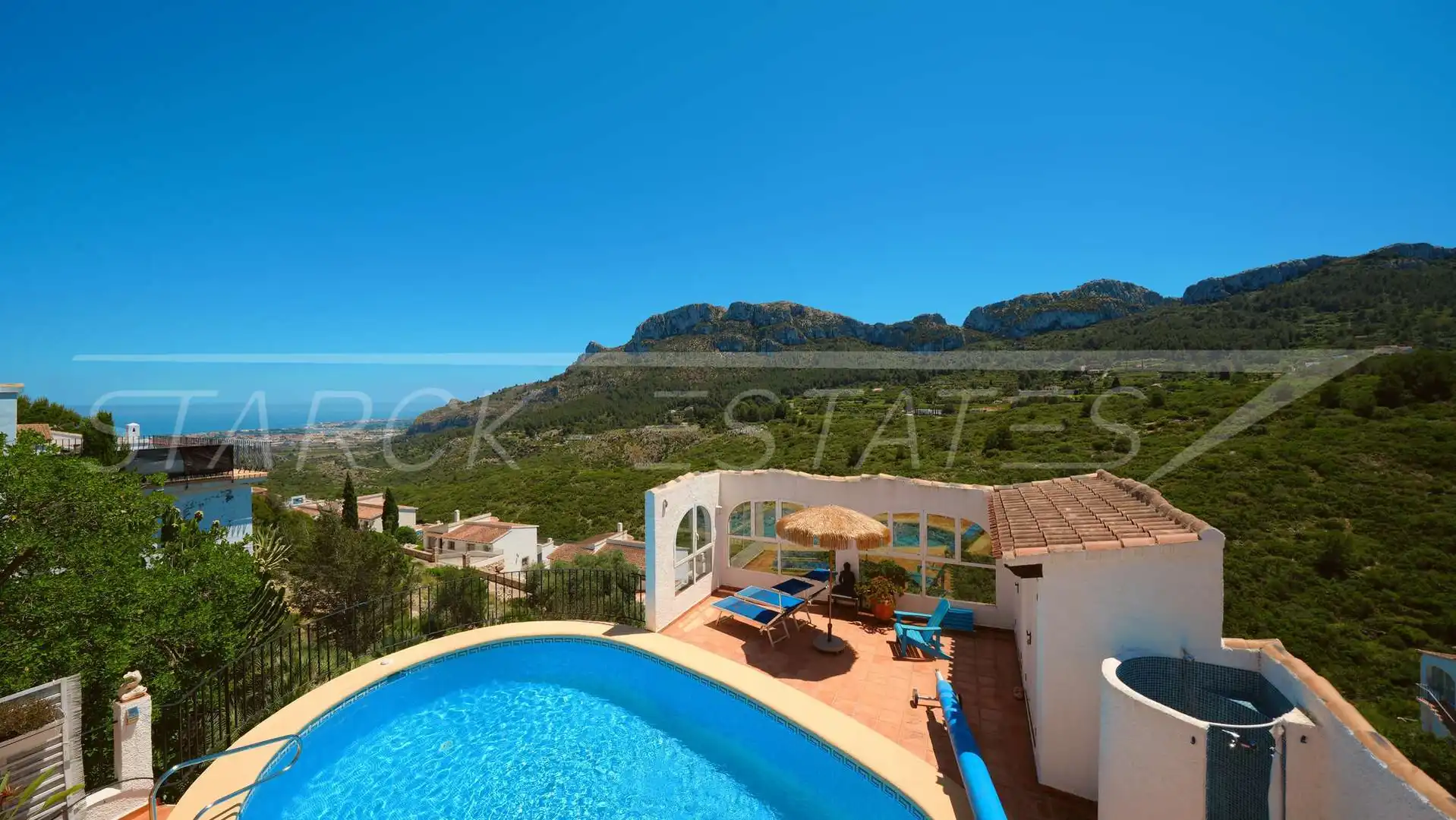 Vista exterior de Casa o chalet en venta en La Vall d'Ebo con Aire acondicionado, Jardín privado y Piscina