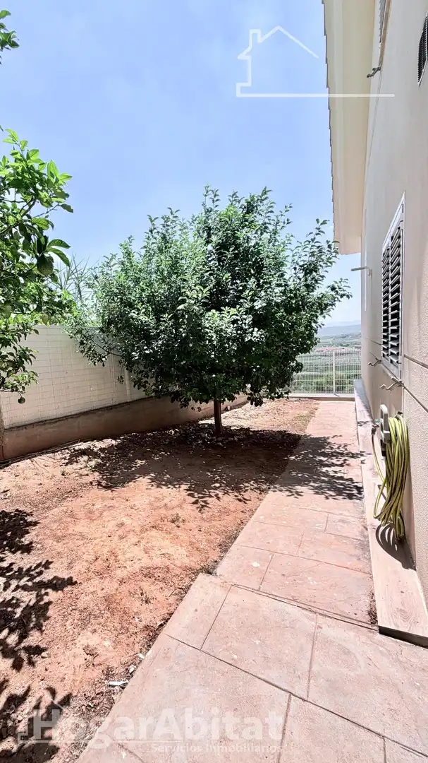 Casa o chalet en venta en Torrent con Aire acondicionado, Calefacción y Jardín privado