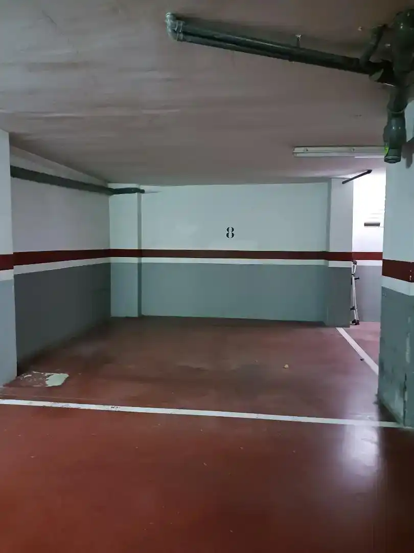Parkplatz von Garage zur Miete in Sant Joan Despí
