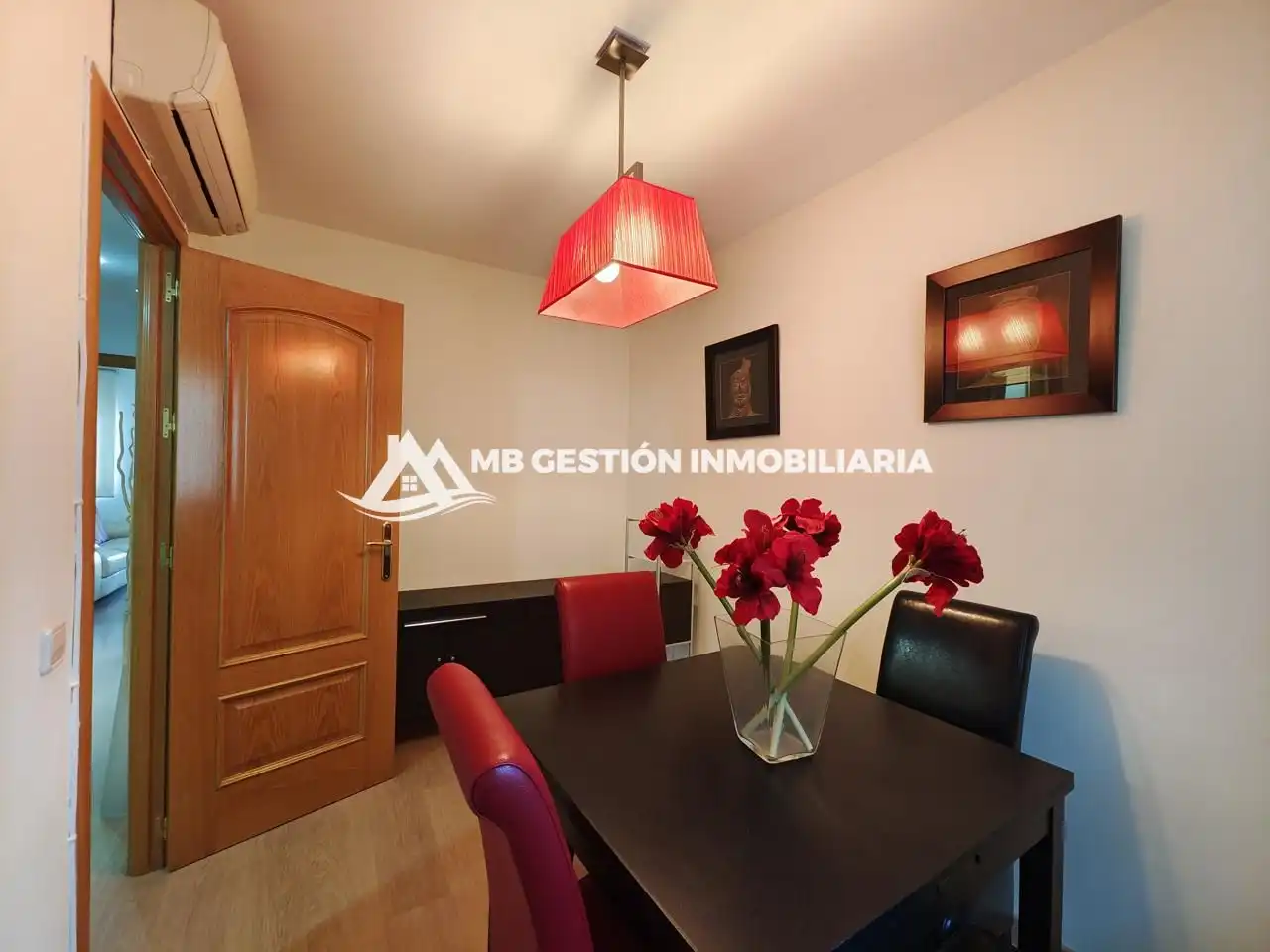 Detached homes for sale in Calle de Luarca, La Serna