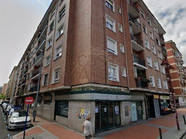 Local comercial en venta en c arteagabeitia 19