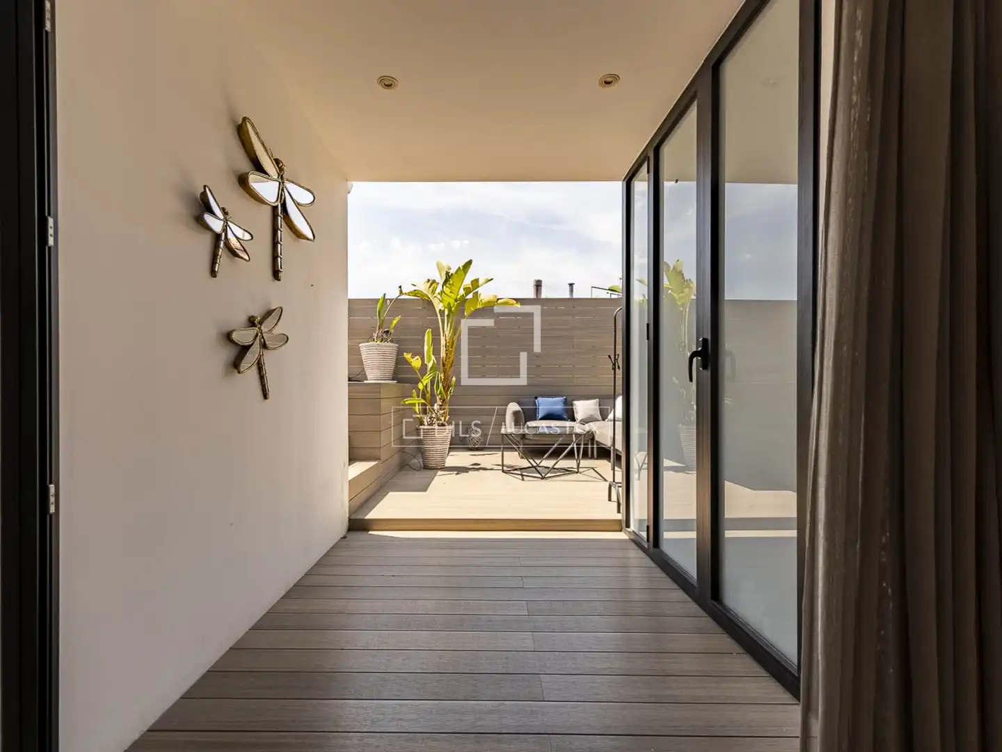 Terrasse von Dachboden zum Verkauf in Martorell mit Klimaanlage, Terrasse und Schwimmbad