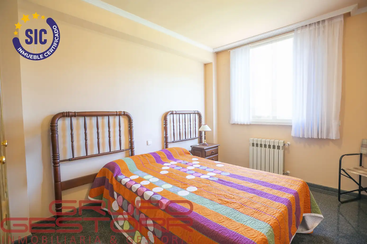 Habitación de Casa o chalet en venta en Valencia con Aire acondicionado, Calefacción y Jardín privado