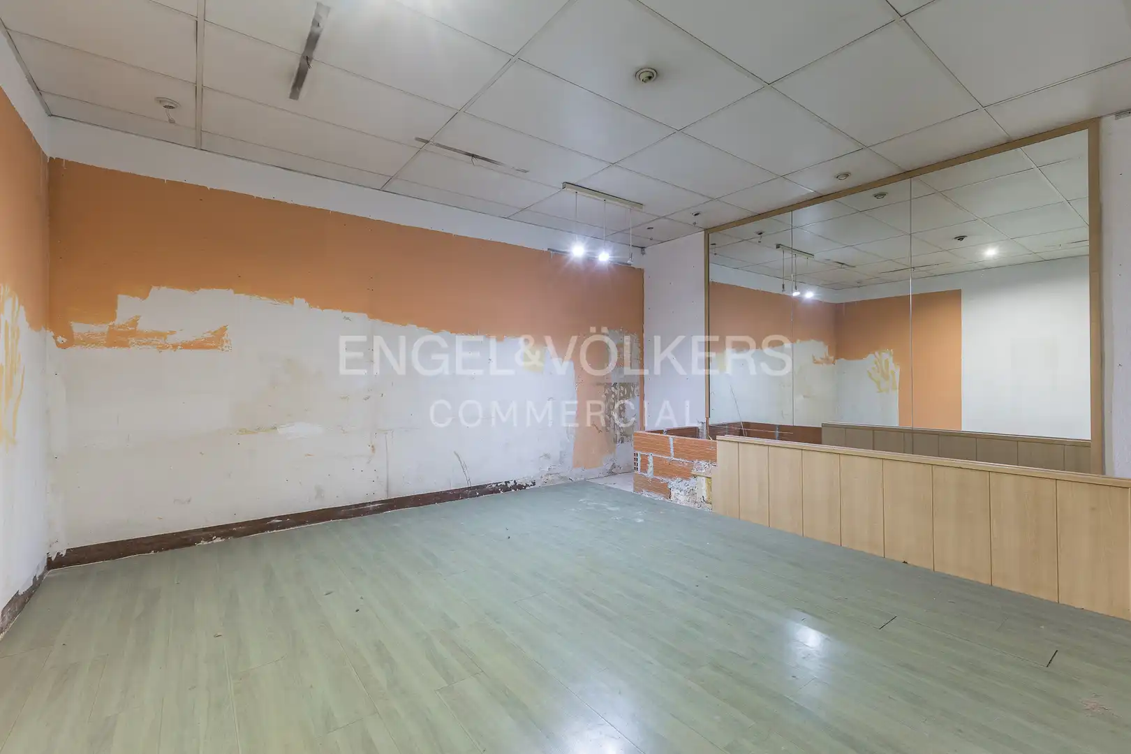 Commercial properties for sale in Barcelona