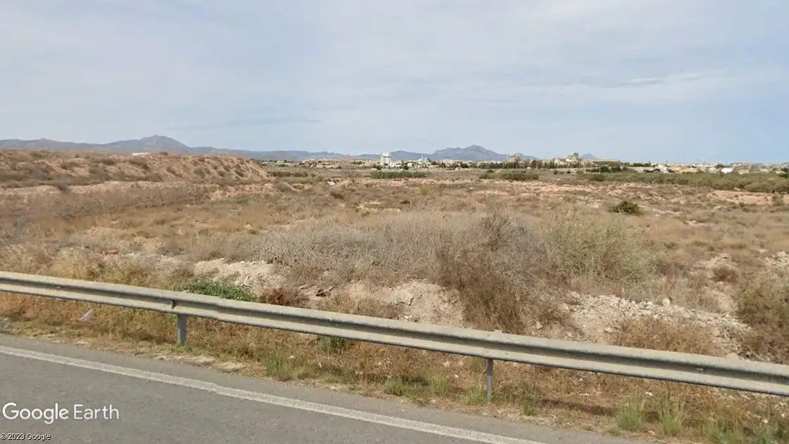 Terreno en venta en Alicante / Alacant