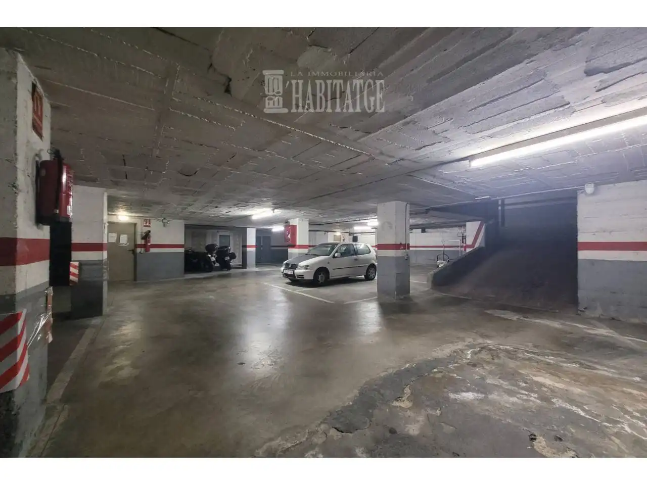 Parking for sale in Avenida PAISOS CATALANS, imagen 6