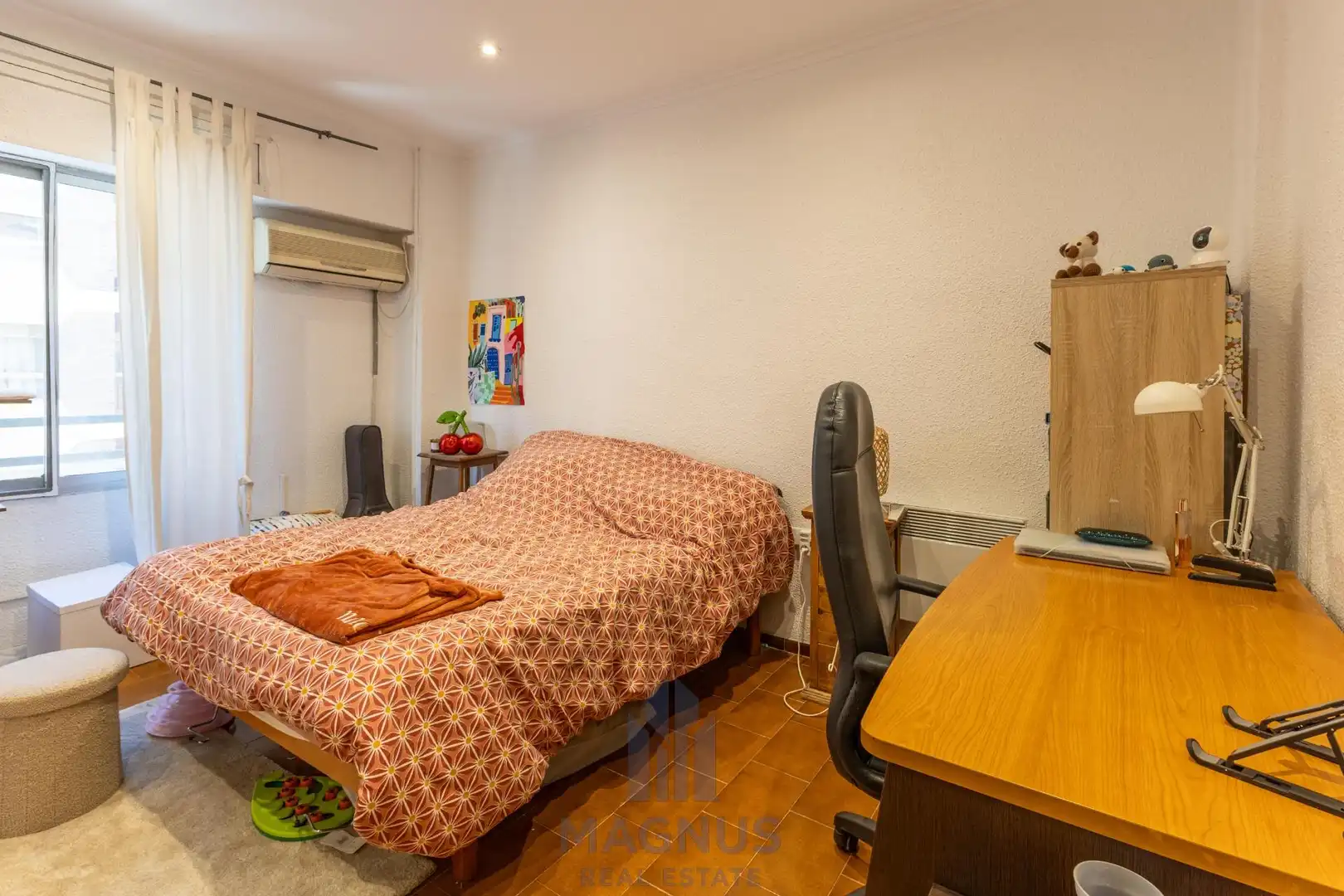 Piso en venta en Plaza ARTUR PIERA, Nou Moles