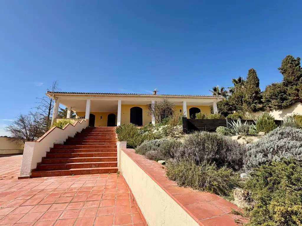 Vista exterior de Casa o chalet en venta en Las Gabias