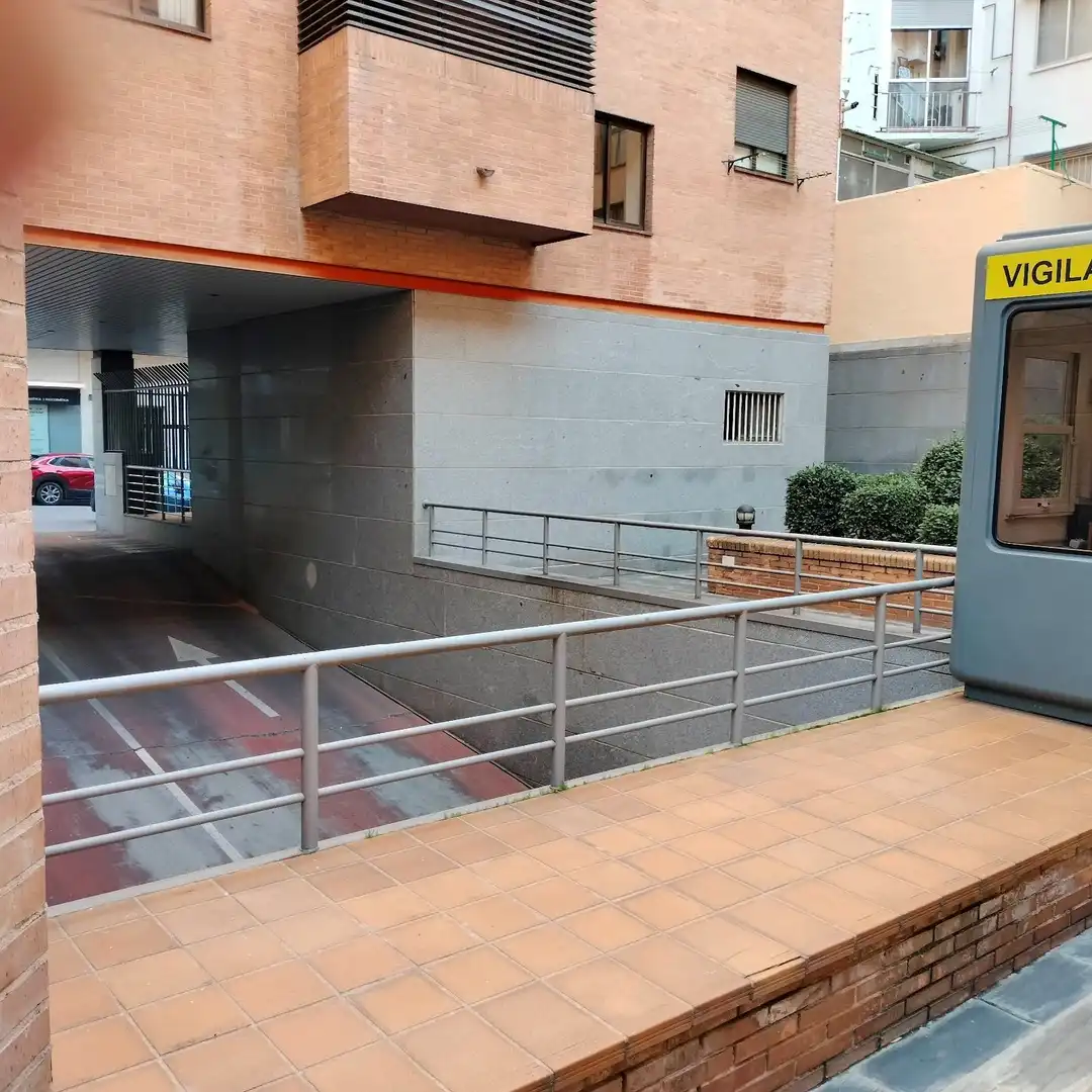 Garage for rent in Madrid