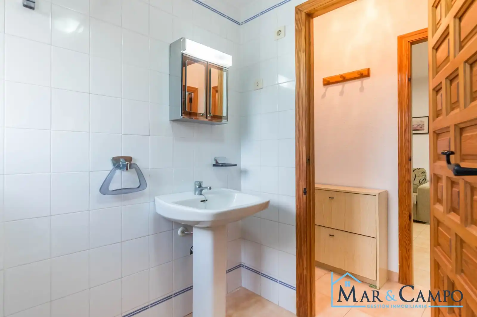 Bany de Apartament en venda en Los Alcázares amb Terrassa, Moblat i Balcó