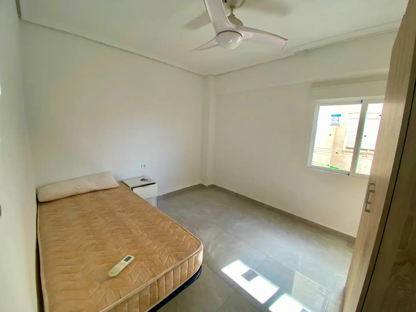 Schlafzimmer von Wohnung zum Verkauf in Alicante / Alacant