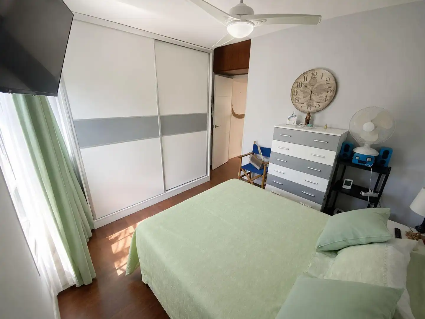 Habitación de Piso en venta en Sevilla con Aire acondicionado y Terraza