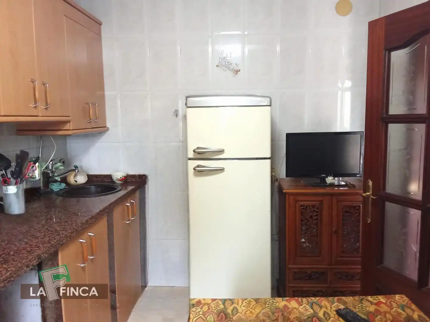 Cocina de Casa o chalet en venta en Oviedo  con Calefacción, Terraza y Trastero