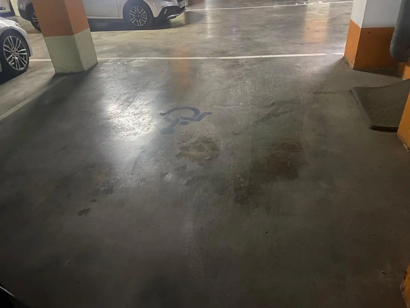 Parking of Flat for sale in Mislata  with Air Conditioner, Private garden and Parquet flooring