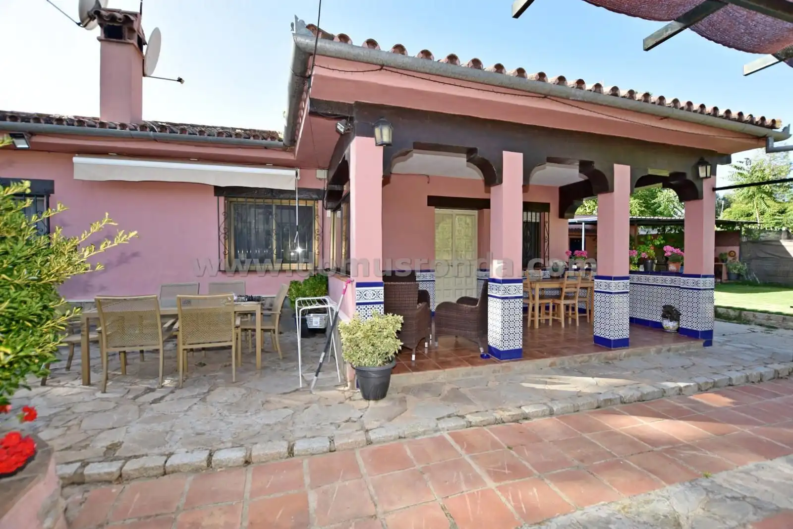 Vista exterior de Finca rústica en venda en Ronda amb Aire condicionat, Jardí privat i Terrassa