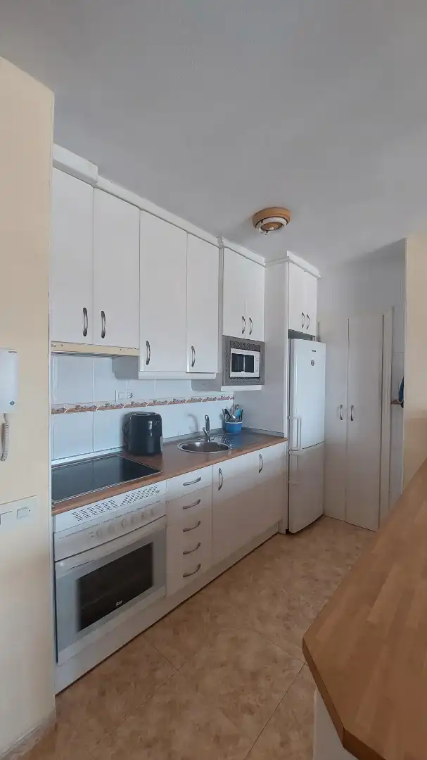 Cocina de Apartamento en venta en La Manga del Mar Menor con Aire acondicionado, Calefacción y Terraza