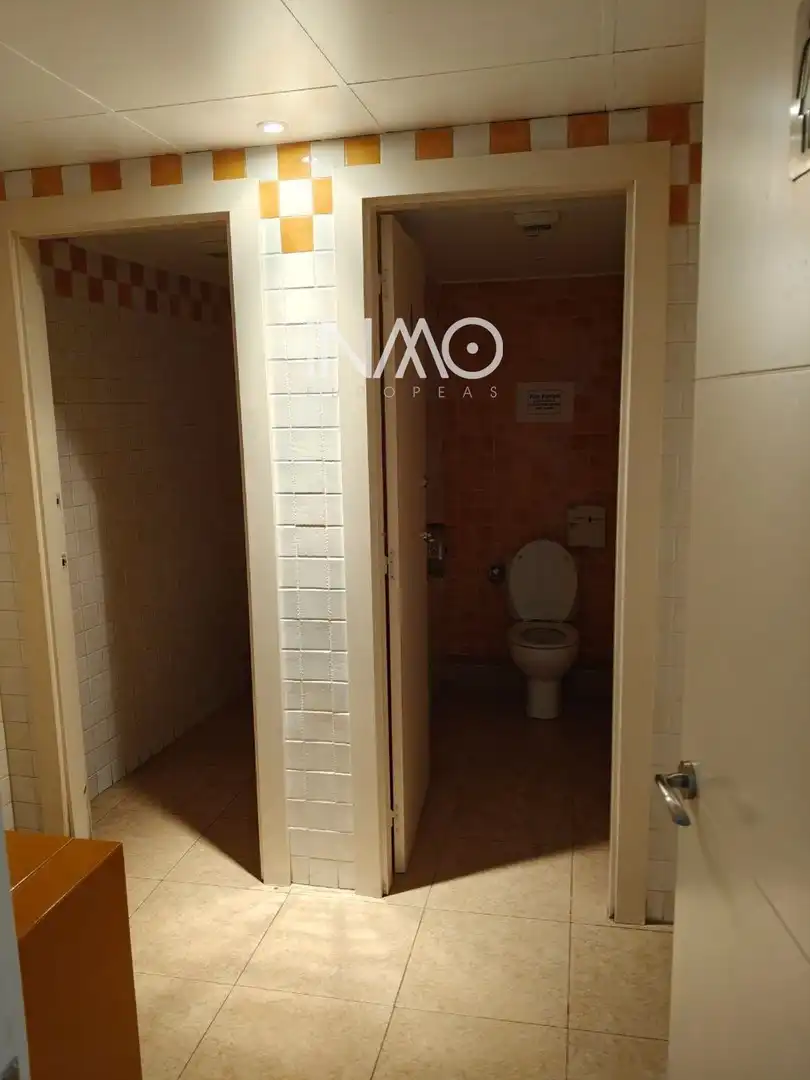 Business premises to rent in Centre, imagen 3