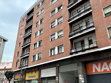 Locale commerciale in vendita a N/A