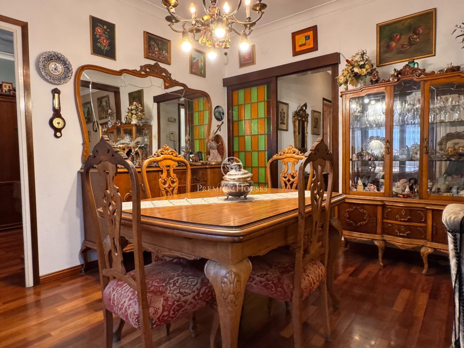 Dining room of Apartment for sale in  Barcelona Capital  with Air Conditioner, Parquet flooring and Terrace