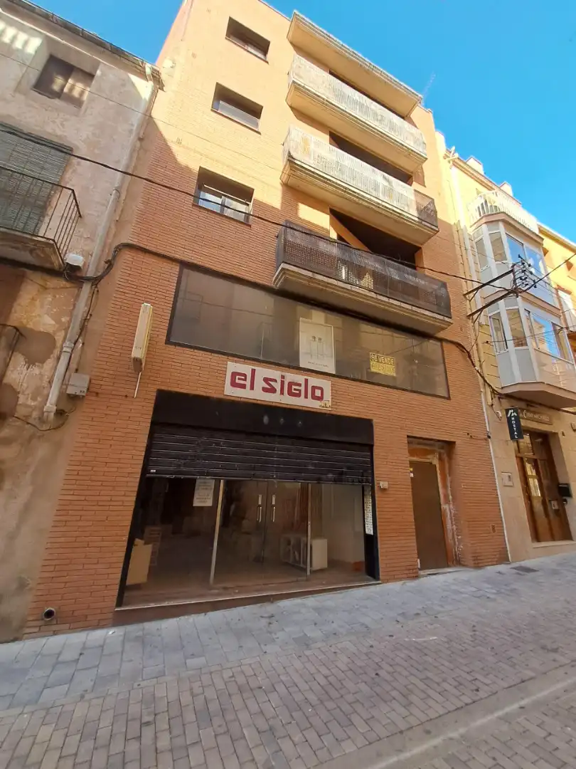 Local comercial en venda a Carrer de Santa Madrona