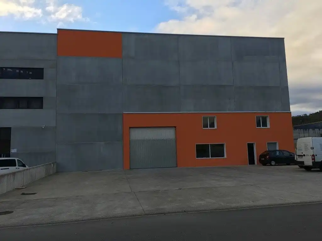 Nau industrial en venda a Parroquias rurales