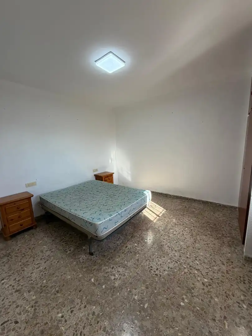 Schlafzimmer von Country house zum Verkauf in Onda mit Privatgarten, Abstellraum und Schwimmbad
