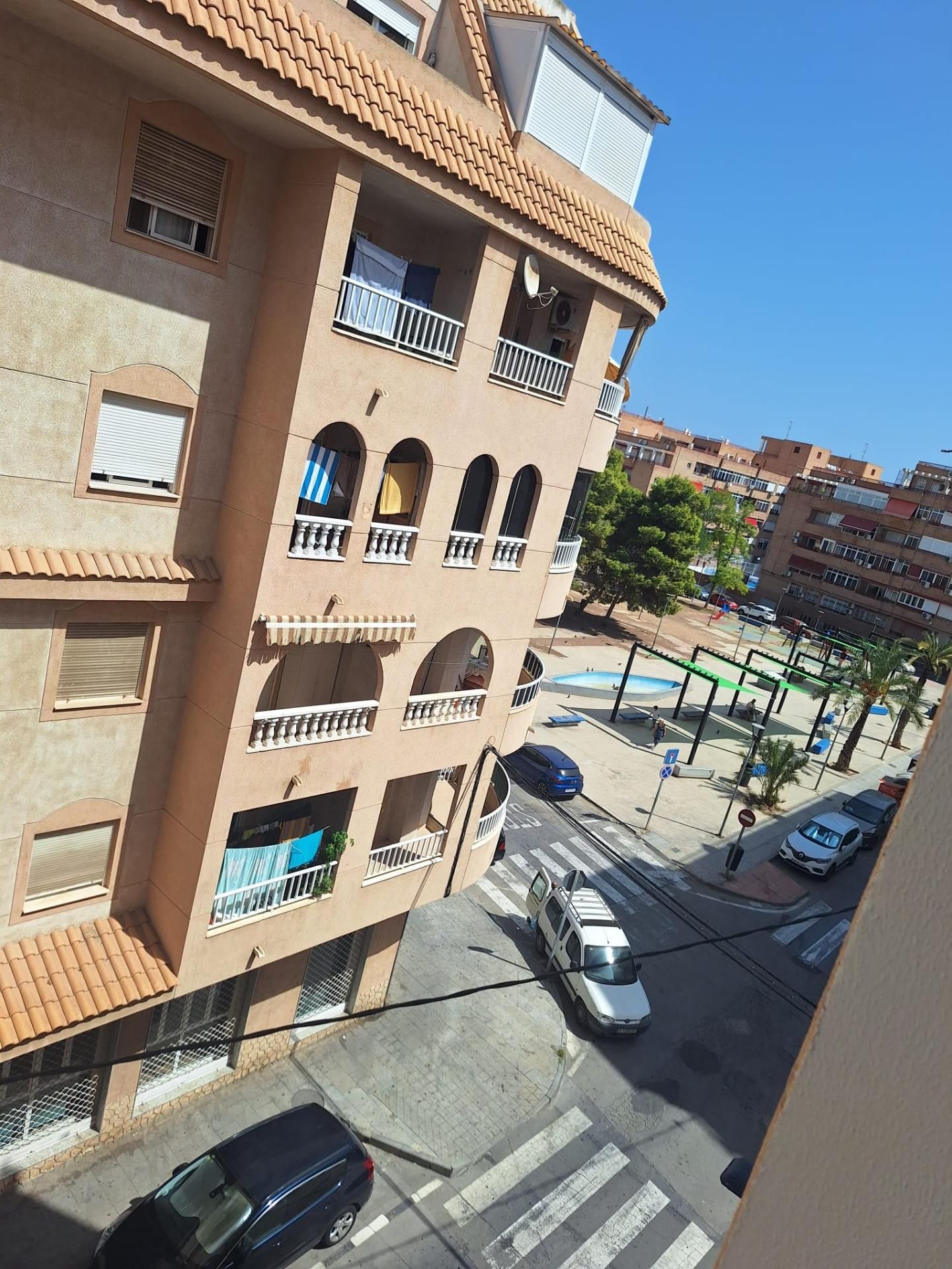 Vista exterior de Apartamento en venta en Torrevieja con Balcón