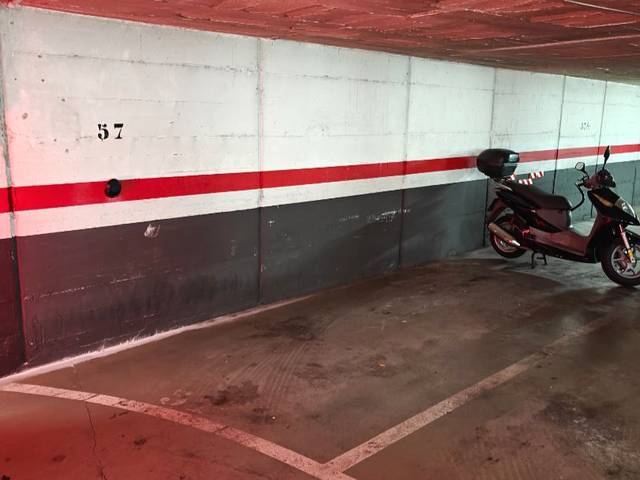 Garaje en Venta en Carrer del Pacífic, 51 en La Sagrera