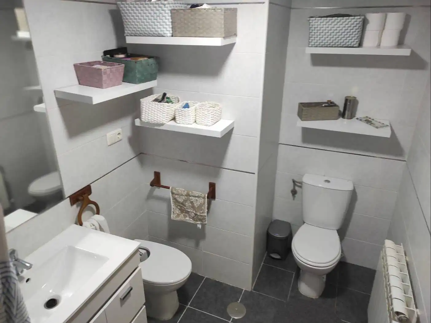Baño de Apartamento en venta en Ciudad Real con Aire acondicionado, Calefacción y Trastero