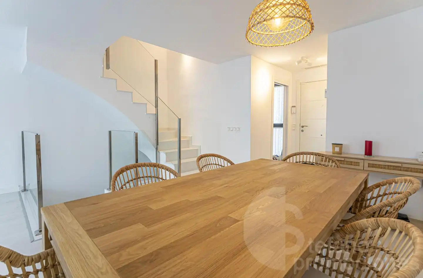Comedor de Casa adosada en venta en Rincón de la Victoria con Terraza y Piscina comunitaria