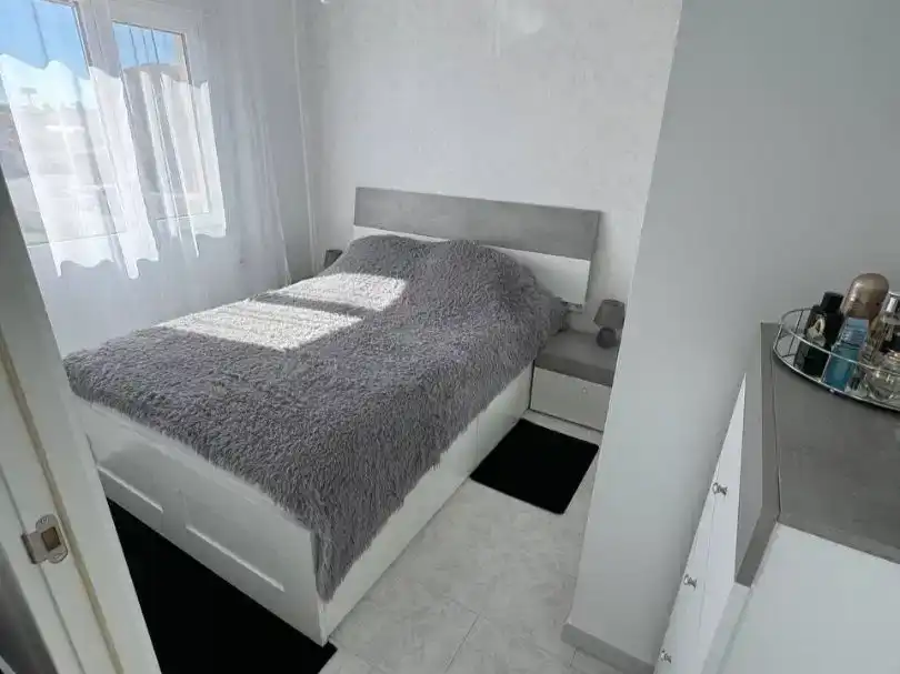 Dormitori de Dúplex en venda en Torrevieja amb Aire condicionat, Piscina i Balcó