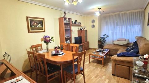 Photo 2 of Flat to rent in Calle Calle de la Luna, Trobajo del Camino, León