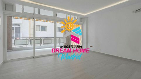 Foto 3 de Piso en venta en Avenida de Suecia, Nº 17, Los Cristianos, Arona
