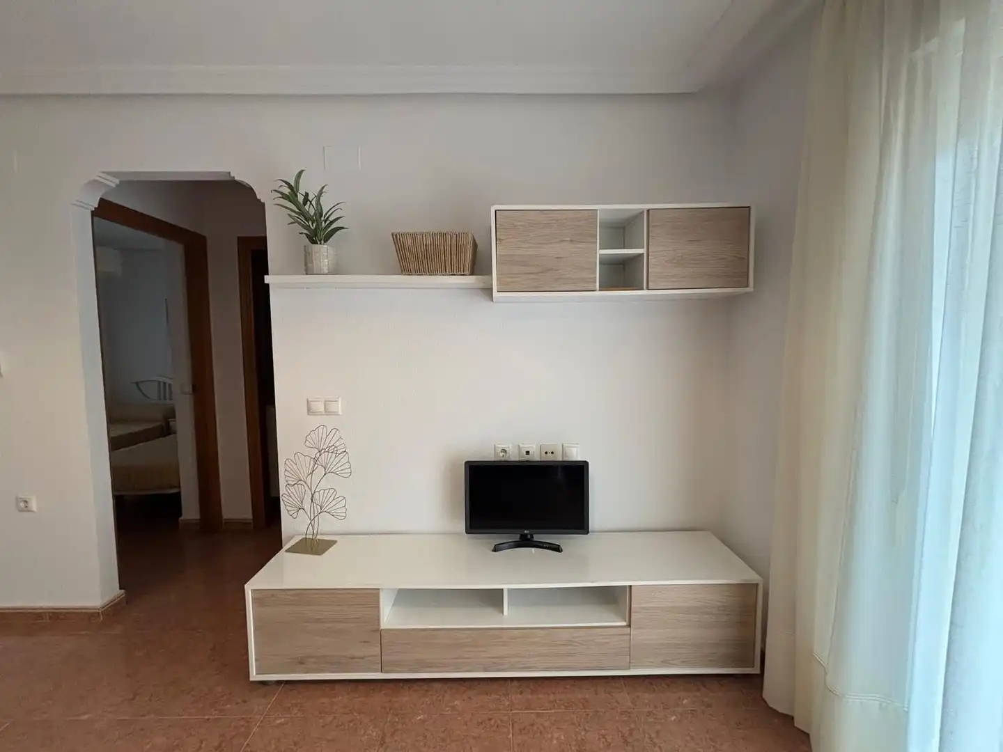 Wohnzimmer von Wohnung zur Miete in Torrevieja mit Klimaanlage, Heizung und Terrasse