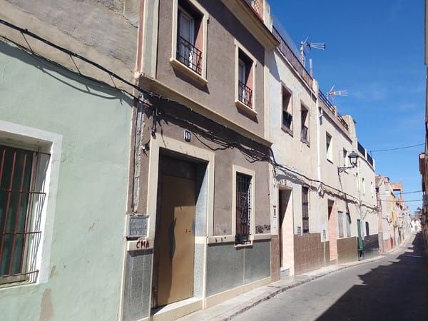 Exterior view of House or chalet for sale in Alberic