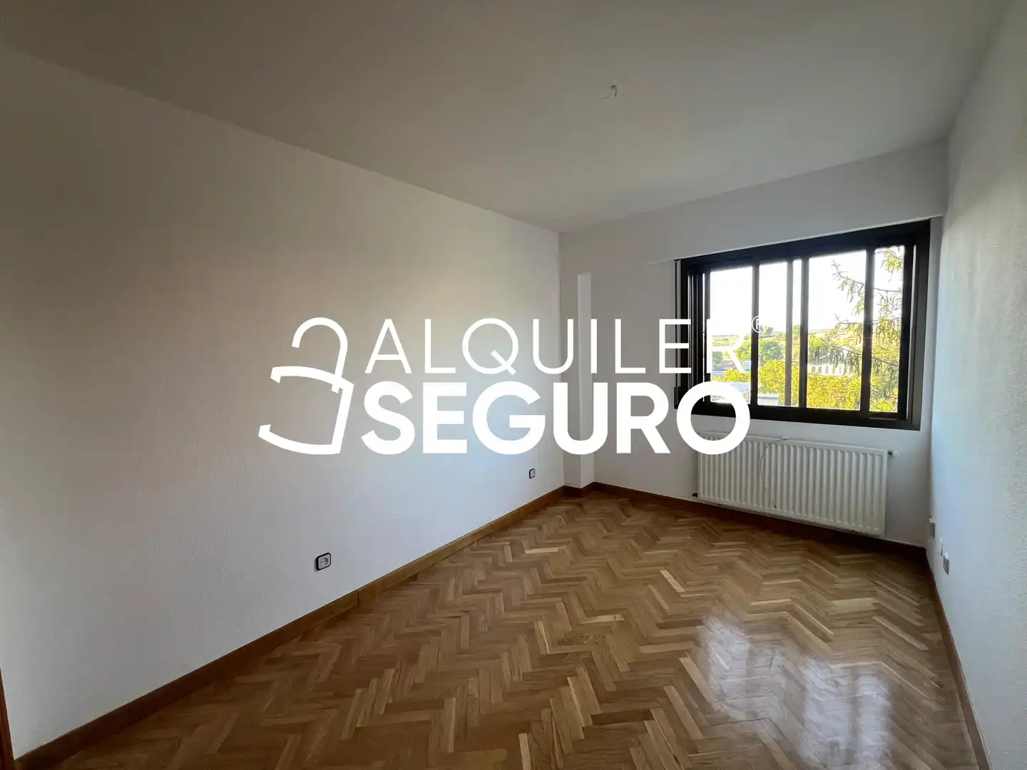 Habitación de Piso de alquiler en Fuencarral - El Pardo