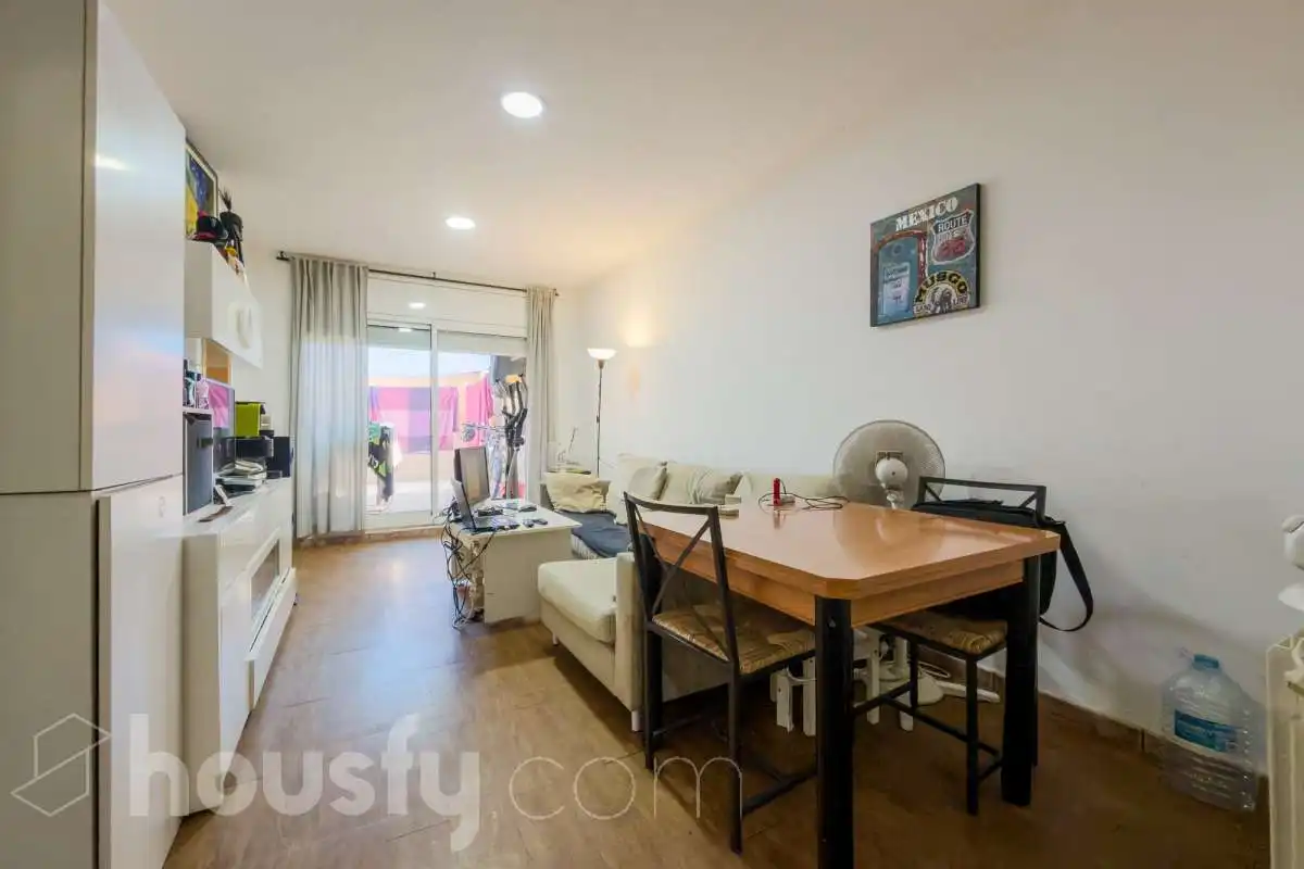 Living room of Flat for sale in El Prat de Llobregat  with Air Conditioner, Heating and Terrace