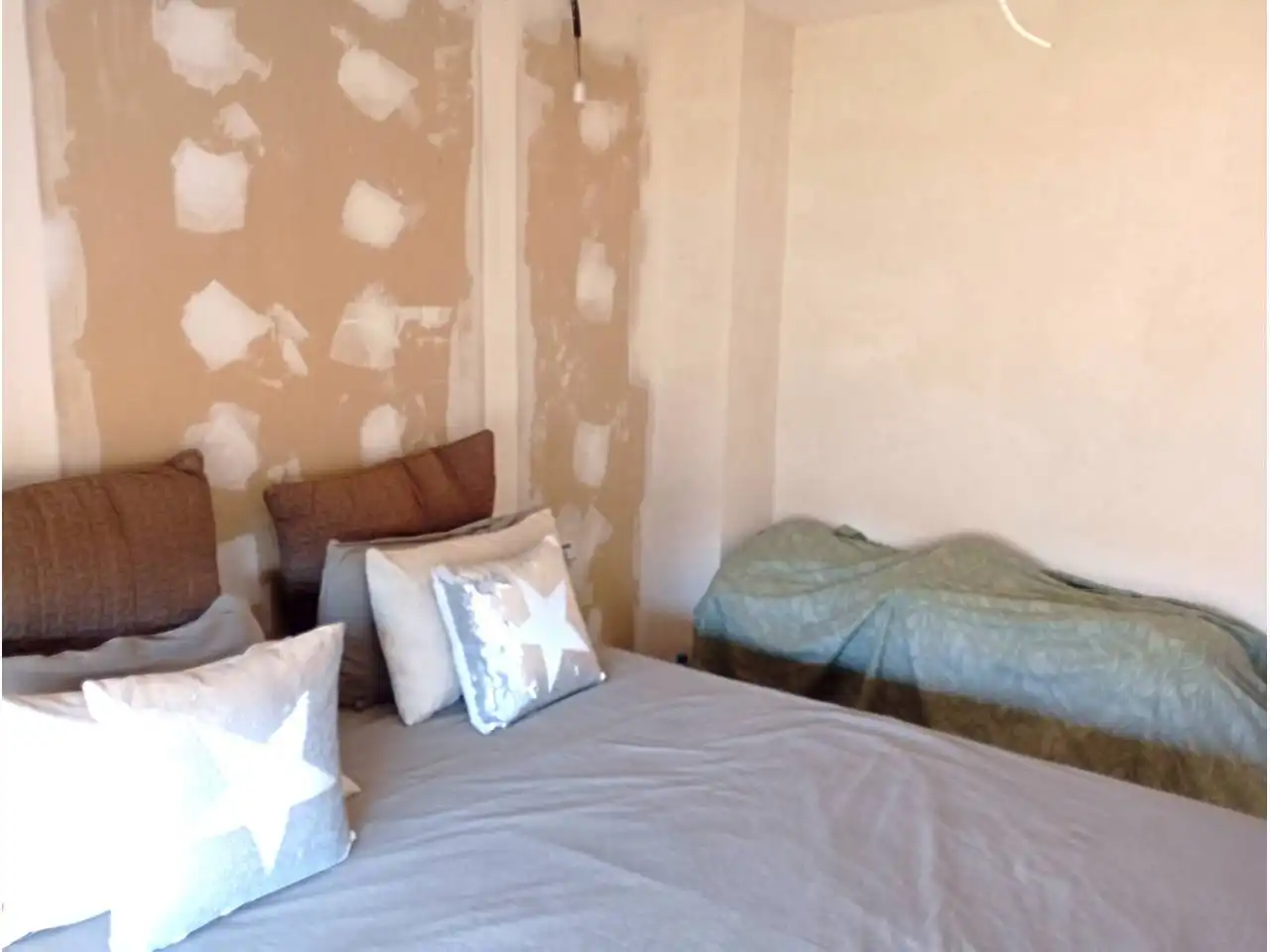 Dormitori de Casa o xalet en venda en Cunit amb Calefacció, Jardí privat i Terrassa