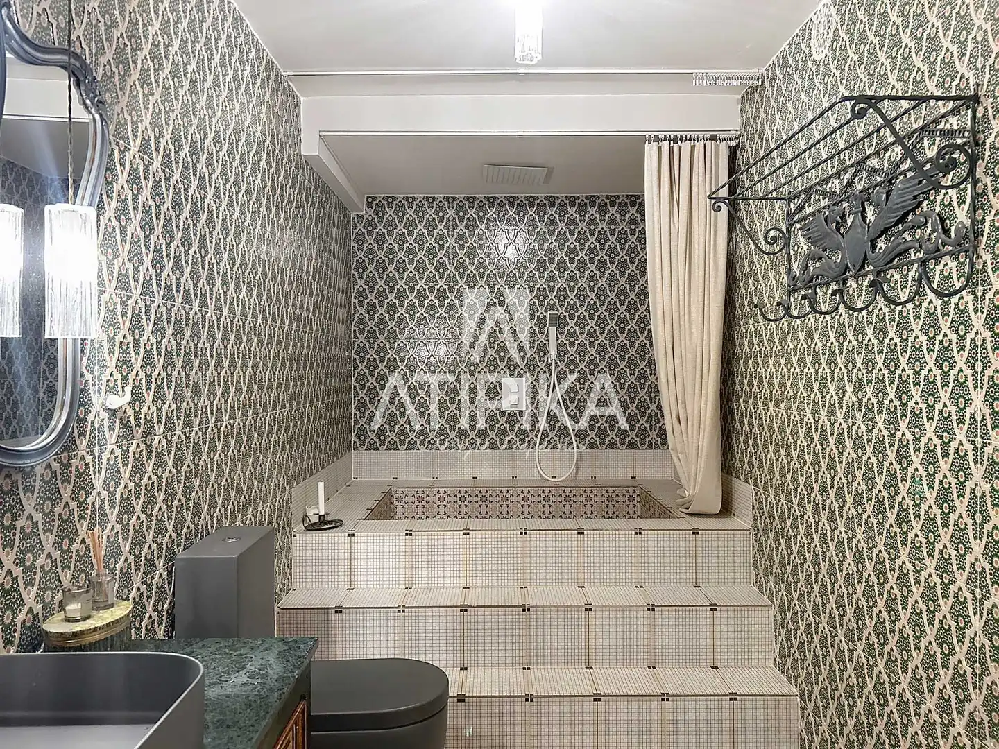 Bathroom of Duplexes for rent in Barcelona  with Air Conditioner, Terrace and Furnished