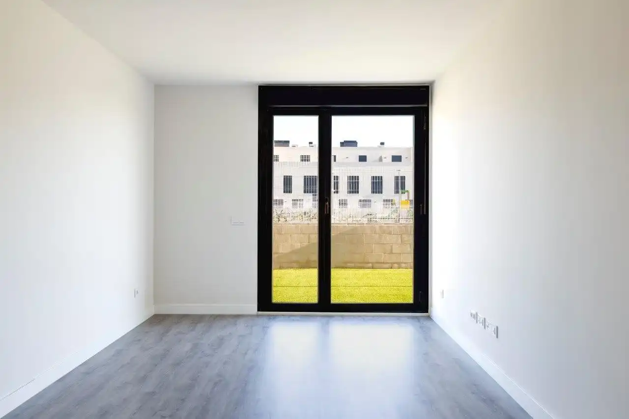 Flat for rent in LIBRA, Parla Este