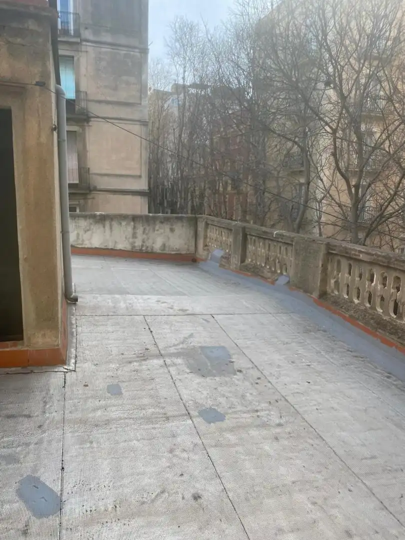 Terrassa de Edifici en venda en Barcelona